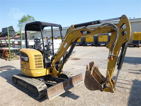 cat 302.7 d|cat 302.7d cr specs.